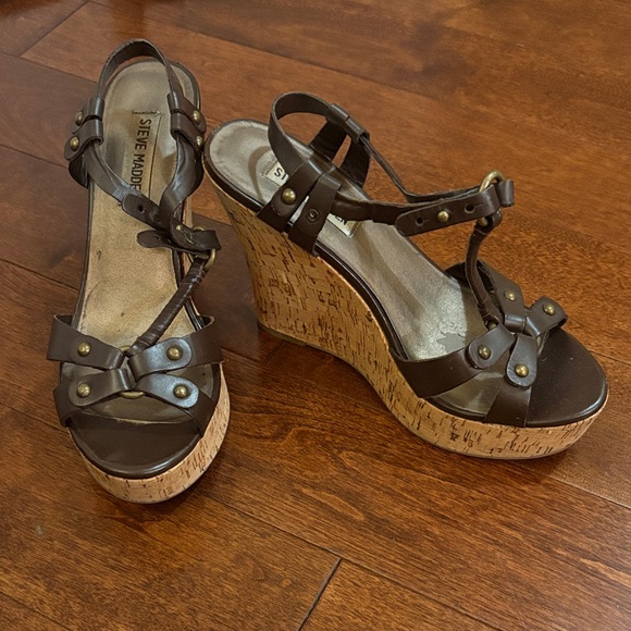 Steve Madden Dark Brown Strappy Wedge Sandals - Picture 7 of 8
